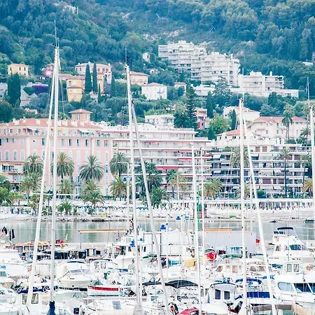 De La Plage Beach Apartment Menton